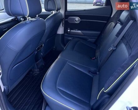 Белый Генезис GV60, объемом двигателя 0 л и пробегом 31 тыс. км за 32400 $, фото 25 на Automoto.ua