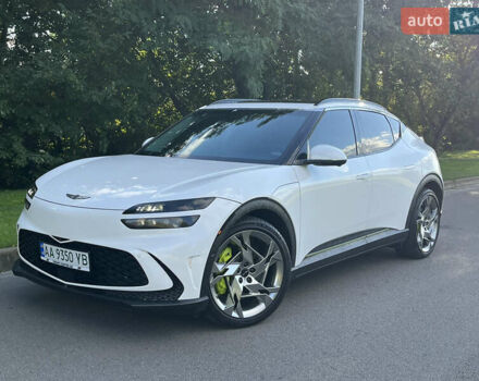 Белый Генезис GV60, объемом двигателя 0 л и пробегом 27 тыс. км за 32900 $, фото 2 на Automoto.ua