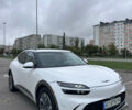 Белый Генезис GV60, объемом двигателя 0 л и пробегом 300 тыс. км за 35000 $, фото 16 на Automoto.ua