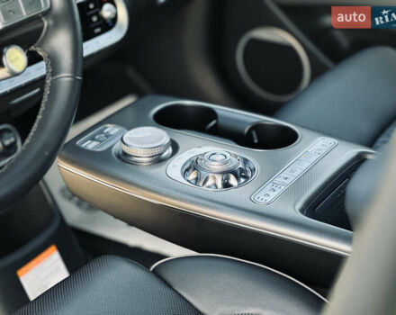 Жовтий Генезис GV60, об'ємом двигуна 0 л та пробігом 14 тис. км за 30999 $, фото 80 на Automoto.ua