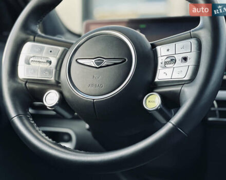 Жовтий Генезис GV60, об'ємом двигуна 0 л та пробігом 14 тис. км за 30999 $, фото 54 на Automoto.ua