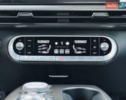 Жовтий Генезис GV60, об'ємом двигуна 0 л та пробігом 14 тис. км за 30999 $, фото 55 на Automoto.ua