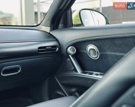 Жовтий Генезис GV60, об'ємом двигуна 0 л та пробігом 14 тис. км за 30999 $, фото 45 на Automoto.ua