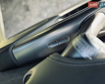 Жовтий Генезис GV60, об'ємом двигуна 0 л та пробігом 14 тис. км за 30999 $, фото 38 на Automoto.ua