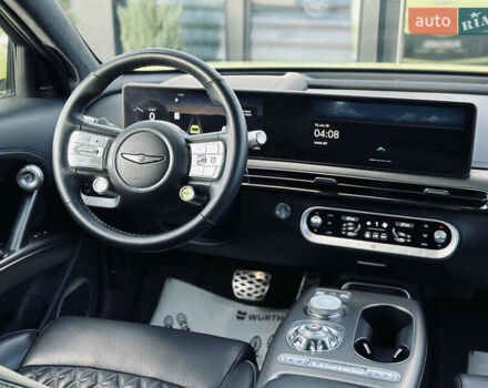 Жовтий Генезис GV60, об'ємом двигуна 0 л та пробігом 14 тис. км за 30999 $, фото 47 на Automoto.ua