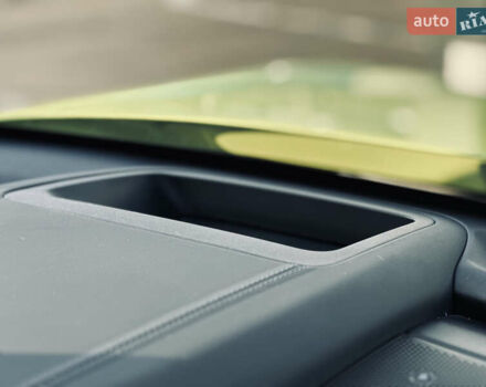 Жовтий Генезис GV60, об'ємом двигуна 0 л та пробігом 14 тис. км за 30999 $, фото 82 на Automoto.ua