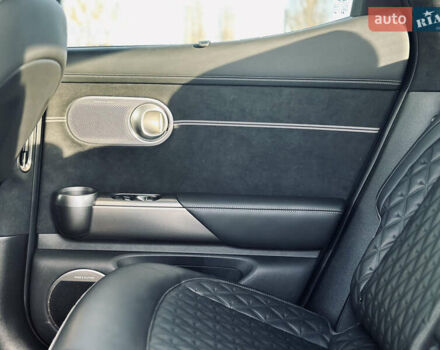 Жовтий Генезис GV60, об'ємом двигуна 0 л та пробігом 14 тис. км за 30999 $, фото 26 на Automoto.ua