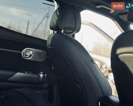 Жовтий Генезис GV60, об'ємом двигуна 0 л та пробігом 14 тис. км за 30999 $, фото 33 на Automoto.ua