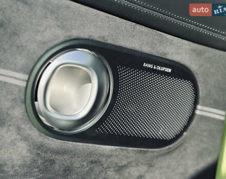 Жовтий Генезис GV60, об'ємом двигуна 0 л та пробігом 14 тис. км за 30999 $, фото 21 на Automoto.ua