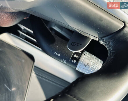 Жовтий Генезис GV60, об'ємом двигуна 0 л та пробігом 14 тис. км за 30999 $, фото 72 на Automoto.ua