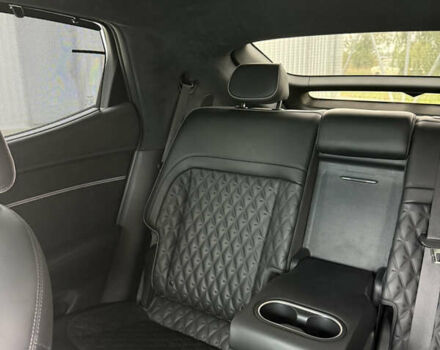 Зелений Генезис GV60, об'ємом двигуна 0 л та пробігом 14 тис. км за 32500 $, фото 12 на Automoto.ua