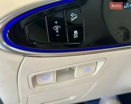 Черный Генезис GV70 EV, объемом двигателя 0 л и пробегом 3 тыс. км за 42800 $, фото 24 на Automoto.ua