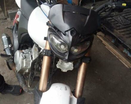 Білий Геон Аеро, об'ємом двигуна 4 л та пробігом 30 тис. км за 678 $, фото 1 на Automoto.ua
