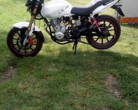 Білий Геон Аеро, об'ємом двигуна 4 л та пробігом 30 тис. км за 678 $, фото 2 на Automoto.ua