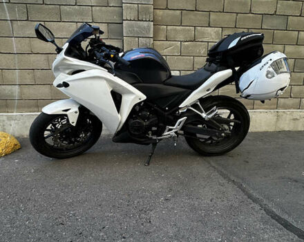 Белый Геон Тосса, объемом двигателя 0.25 л и пробегом 7 тыс. км за 1750 $, фото 5 на Automoto.ua