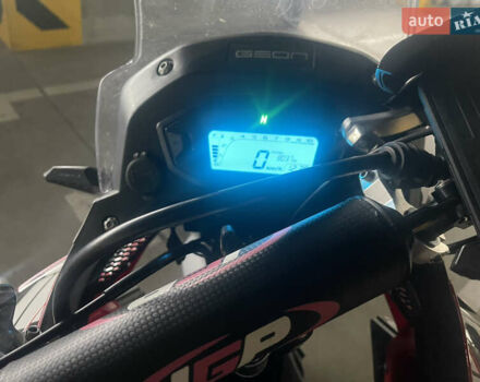 Серый Геон ADV, объемом двигателя 0.28 л и пробегом 8 тыс. км за 1950 $, фото 1 на Automoto.ua