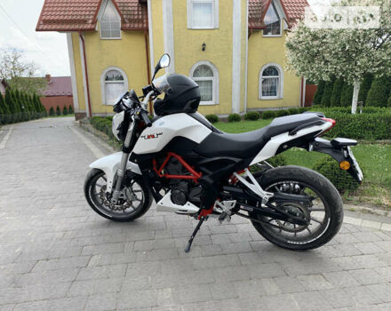 Белый Геон Benelli TNT250, объемом двигателя 0.25 л и пробегом 18 тыс. км за 2100 $, фото 2 на Automoto.ua