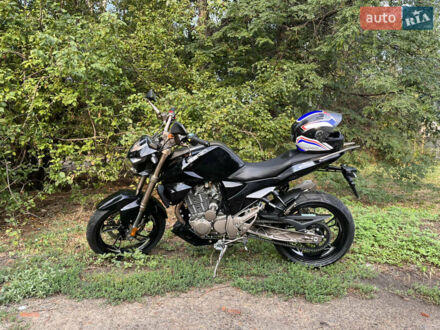 Геон Benelli TNT250 2021 у Одесі на Automoto.ua Чорний Геон Benelli TNT250, об'ємом двигуна 0.25 л та пробігом 110 тис. км за 2000 $, фото 1 на Automoto.ua