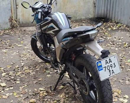 Геон CR6 S 2024 у Києві на Automoto.ua Чорний Геон CR6 S, об'ємом двигуна 0.23 л та пробігом 29 тис. км за 1200 $, фото 4 на Automoto.ua