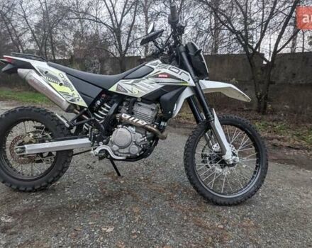 Белый Геон Dakar 250, объемом двигателя 0.25 л и пробегом 10 тыс. км за 1900 $, фото 1 на Automoto.ua