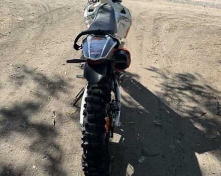 Белый Геон Dakar GNS 300, объемом двигателя 0.28 л и пробегом 1 тыс. км за 2680 $, фото 2 на Automoto.ua