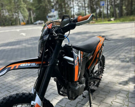 Черный Геон Dakar GNS 300, объемом двигателя 0 л и пробегом 5 тыс. км за 2300 $, фото 4 на Automoto.ua