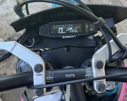 Черный Геон Dakar GNS 300, объемом двигателя 0.28 л и пробегом 4 тыс. км за 2400 $, фото 3 на Automoto.ua