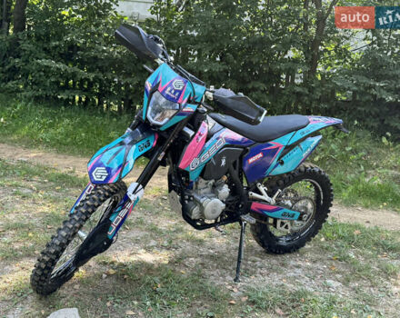 Черный Геон Dakar GNS 300, объемом двигателя 0.3 л и пробегом 2 тыс. км за 2550 $, фото 5 на Automoto.ua