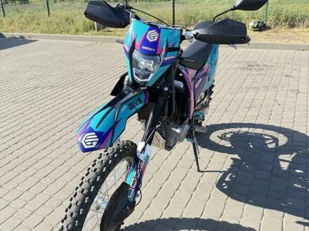 Геон Dakar GNS 300 2024 в Павлограде на Automoto.ua Черный Геон Dakar GNS 300, объемом двигателя 0.28 л и пробегом 2 тыс. км за 2400 $, фото 1 на Automoto.ua