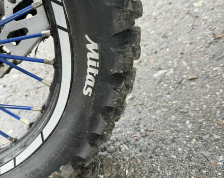 Геон Dakar GNS 300, объемом двигателя 0 л и пробегом 4 тыс. км за 2300 $, фото 3 на Automoto.ua