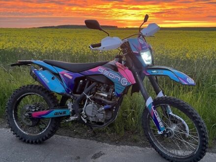 Геон Dakar GNS 300, объемом двигателя 0.3 л и пробегом 0 тыс. км за 1950 $, фото 1 на Automoto.ua