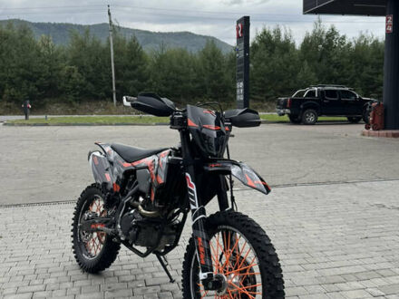 Геон Dakar GNS 300 2024 у Калуше на Automoto.ua Геон Dakar GNS 300, об'ємом двигуна 0.3 л та пробігом 3 тис. км за 2400 $, фото 1 на Automoto.ua