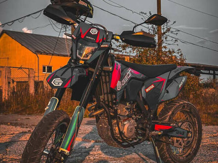 Геон Dakar GNS 300R 2023 в Городке на Automoto.ua Черный Геон Dakar GNS 300R, объемом двигателя 0.28 л и пробегом 4 тыс. км за 2900 $, фото 1 на Automoto.ua