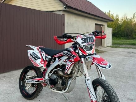 Красный Геон Dakar GNS 300R, объемом двигателя 0.3 л и пробегом 15 тыс. км за 2800 $, фото 1 на Automoto.ua