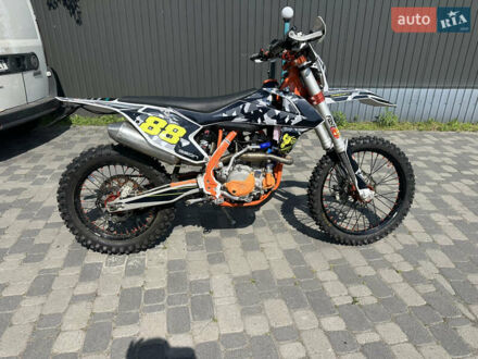 Геон Dakar GNX 250 2021 у Києві на Automoto.ua Білий Геон Dakar GNX 250, об'ємом двигуна 0.25 л та пробігом 1 тис. км за 3000 $, фото 1 на Automoto.ua