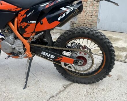 Геон Інша, об'ємом двигуна 0.3 л та пробігом 0 тис. км за 2000 $, фото 4 на Automoto.ua