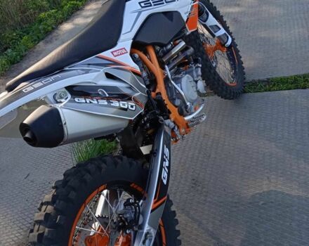Геон Інша, об'ємом двигуна 0.3 л та пробігом 0 тис. км за 2400 $, фото 1 на Automoto.ua