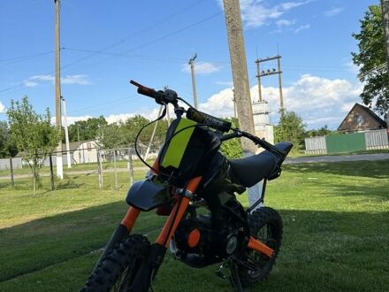 Геон Інша 2008 у Броварах на Automoto.ua Геон Інша, об'ємом двигуна 0.13 л та пробігом 0 тис. км за 727 $, фото 1 на Automoto.ua