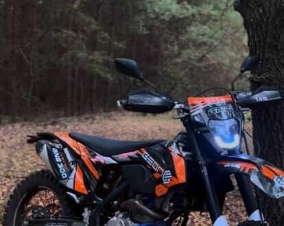 Геон Інша, об'ємом двигуна 0.3 л та пробігом 0 тис. км за 2400 $, фото 1 на Automoto.ua