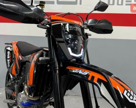 купить новое авто Геон GNS 300 NB Motard 2025 года от официального дилера Сергей Геон фото