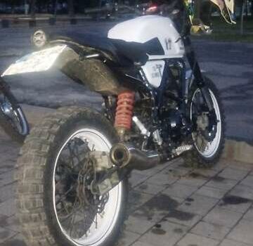 Геон Scrambler 2018 в Криничках на Automoto.ua Белый Геон Scrambler, объемом двигателя 0.25 л и пробегом 36 тыс. км за 1100 $, фото 10 на Automoto.ua