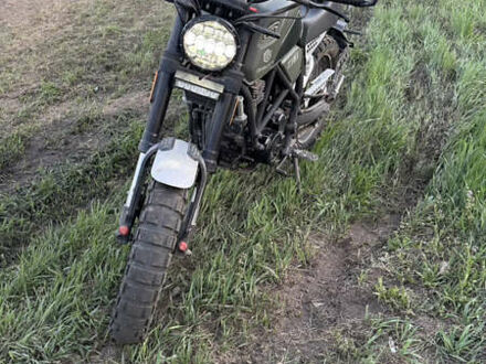 Геон Scrambler 250 2023 в Днепре (Днепропетровске) на Automoto.ua Геон Scrambler 250, объемом двигателя 0.22 л и пробегом 3 тыс. км за 1700 $, фото 1 на Automoto.ua