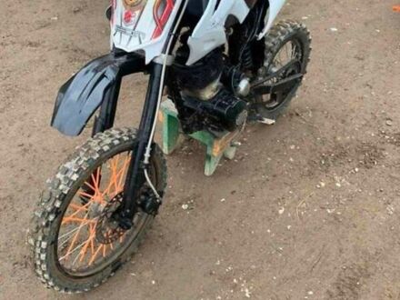 Геон Terra-X 250 Road 2002 у Тячеве на Automoto.ua Чорний Геон Terra-X 250 Road, об'ємом двигуна 1.5 л та пробігом 200 тис. км за 350 $, фото 1 на Automoto.ua