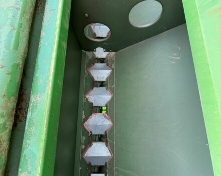 Зеленый Грейт Плейнс CPH 2000, объемом двигателя 0 л и пробегом 0 тыс. км за 12800 $, фото 6 на Automoto.ua