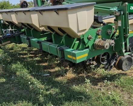 Грейт Плейнс YP 825, объемом двигателя 0 л и пробегом 0 тыс. км за 33000 $, фото 1 на Automoto.ua