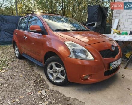 Грейт Вол Флорид 2010 в Житомире на Automoto.ua Оранжевый Грейт Вол Флорид, объемом двигателя 1.3 л и пробегом 170 тыс. км за 2950 $, фото 3 на Automoto.ua