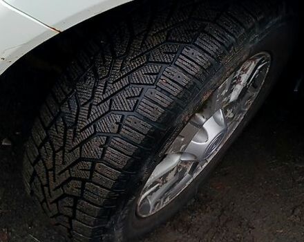 Белый Грейт Вол Хавал Х3, объемом двигателя 2.4 л и пробегом 166 тыс. км за 4000 $, фото 5 на Automoto.ua