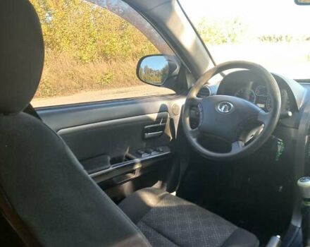 Белый Грейт Вол Хавал Х3, объемом двигателя 2 л и пробегом 264 тыс. км за 5800 $, фото 5 на Automoto.ua