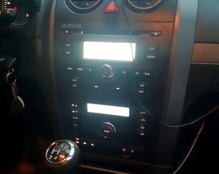 Серый Грейт Вол Хавал Х3, объемом двигателя 2 л и пробегом 60 тыс. км за 8800 $, фото 5 на Automoto.ua