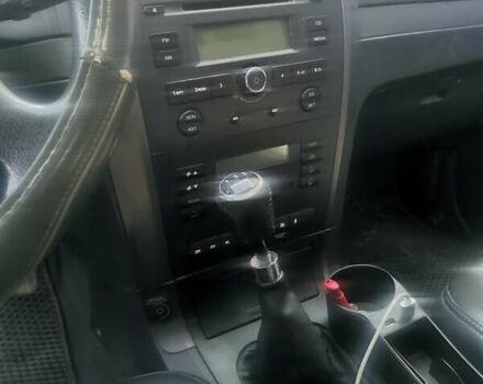 Зеленый Грейт Вол Хавал Х3, объемом двигателя 2 л и пробегом 180 тыс. км за 6000 $, фото 3 на Automoto.ua